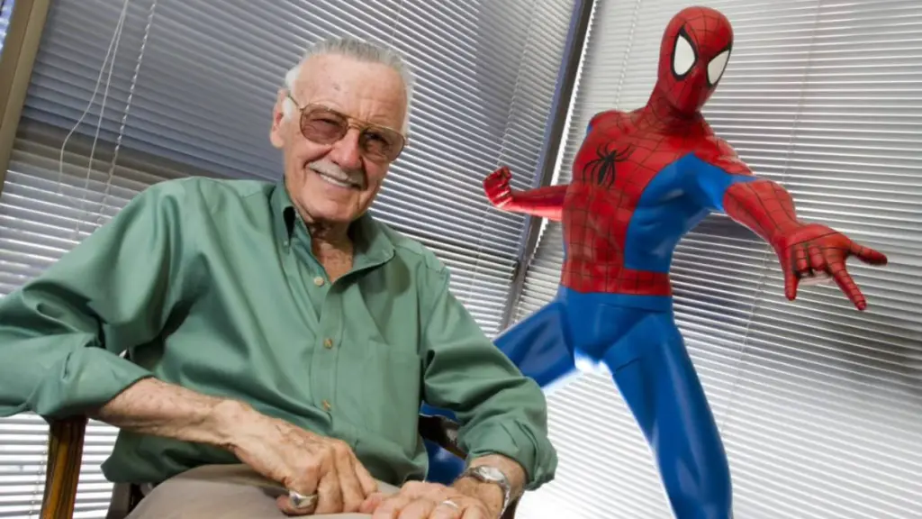 Documental revela la explotación y los malos negocios que marcaron el final de Stan Lee, Redes Sociales